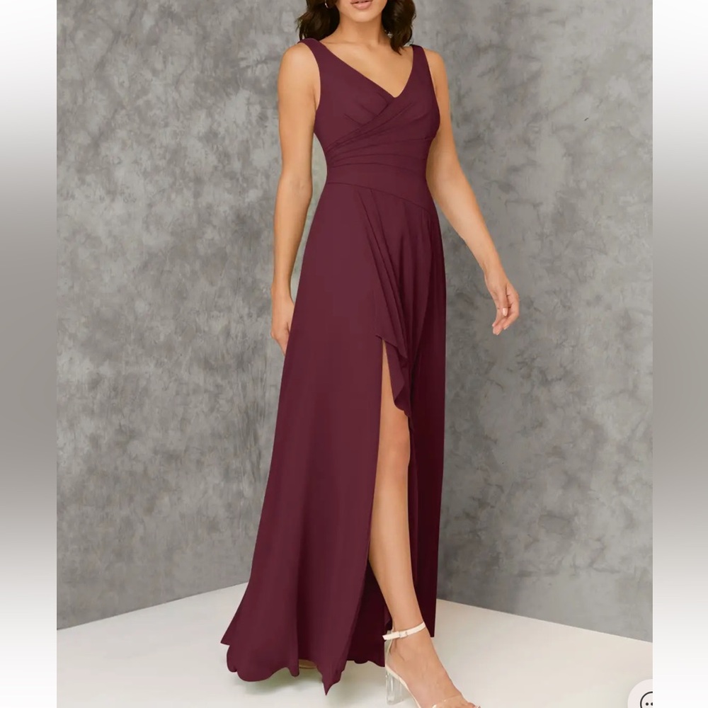 Elegant Burgundy Evening Gown
